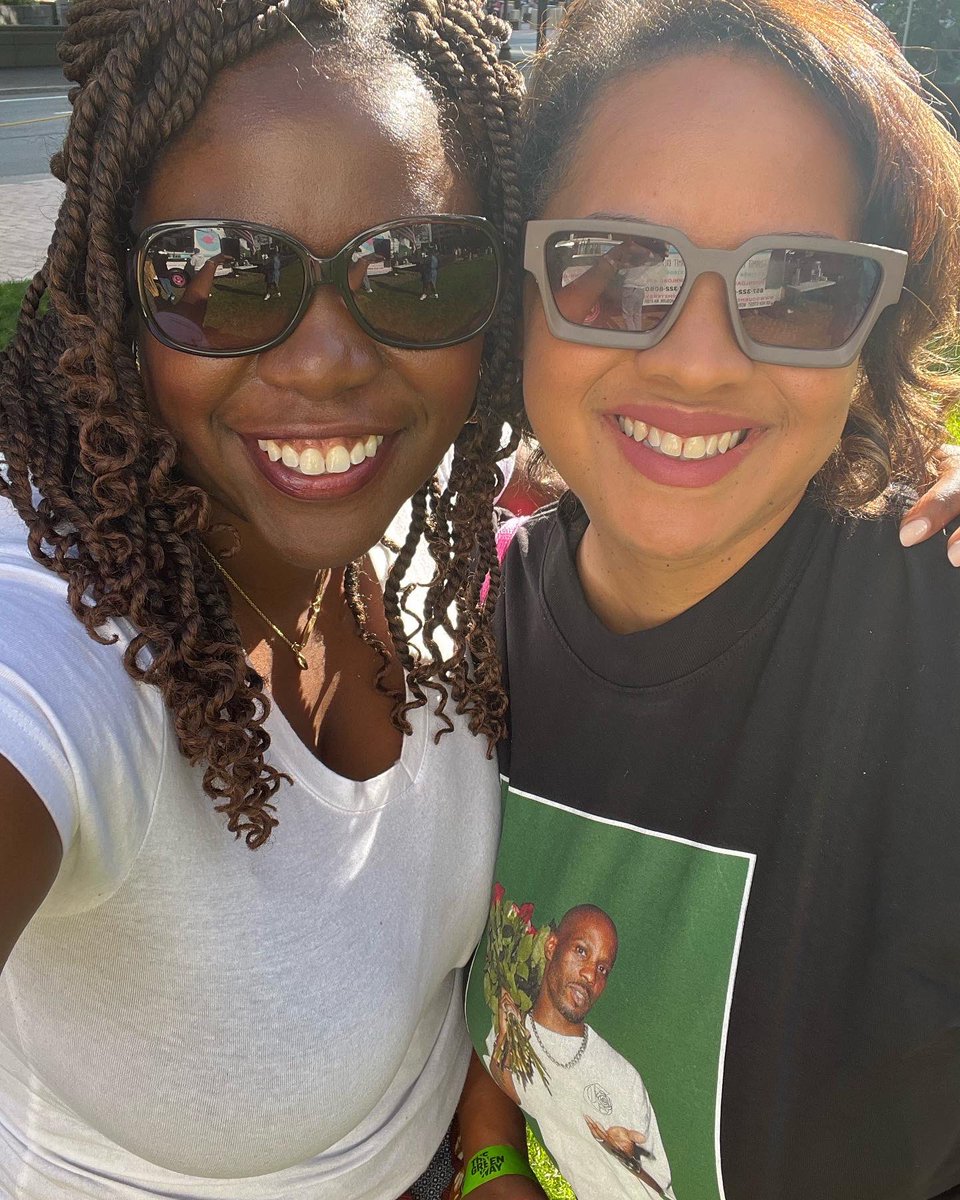 Ruthzee's tweet photo. Yesterday’s One Day Only Festival 2022 was perfect - holding space for local creatives & musicians while creating a fun & inclusive community vibe. Congrats @kickbackboston! #ODOFest https://t.co/5XeyiIFgIS