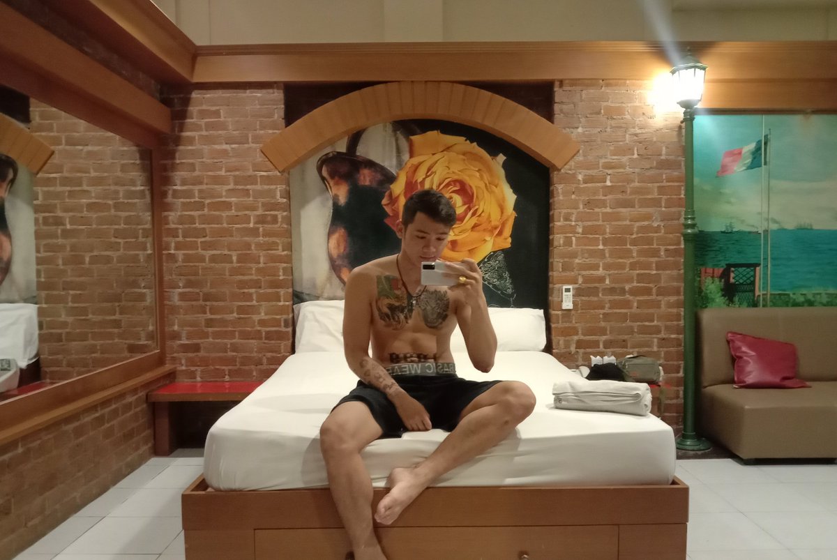 min46778394's tweet photo. 🌅จัดไปอย่าให้เสีย🍷💸💦 https://t.co/er6BM9SpBk