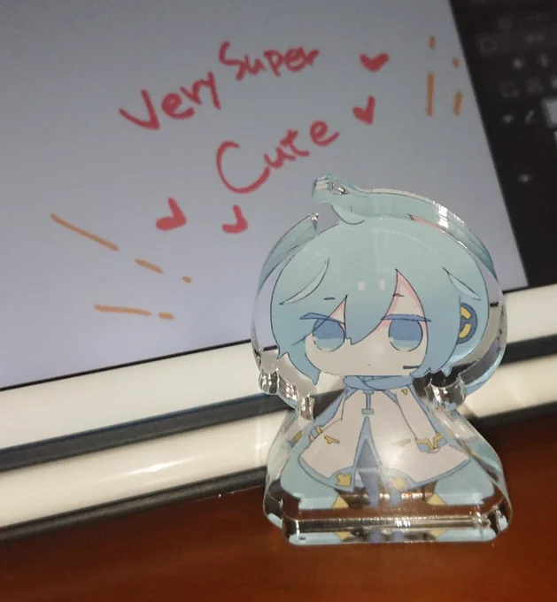 見てーーーー!!!かまださん()のアクリルブロックくんがうちにきました べりーべりーべりーかわいい!!!!!ありがとうございます!!!!!台湾の色んな所へいきましょうね 