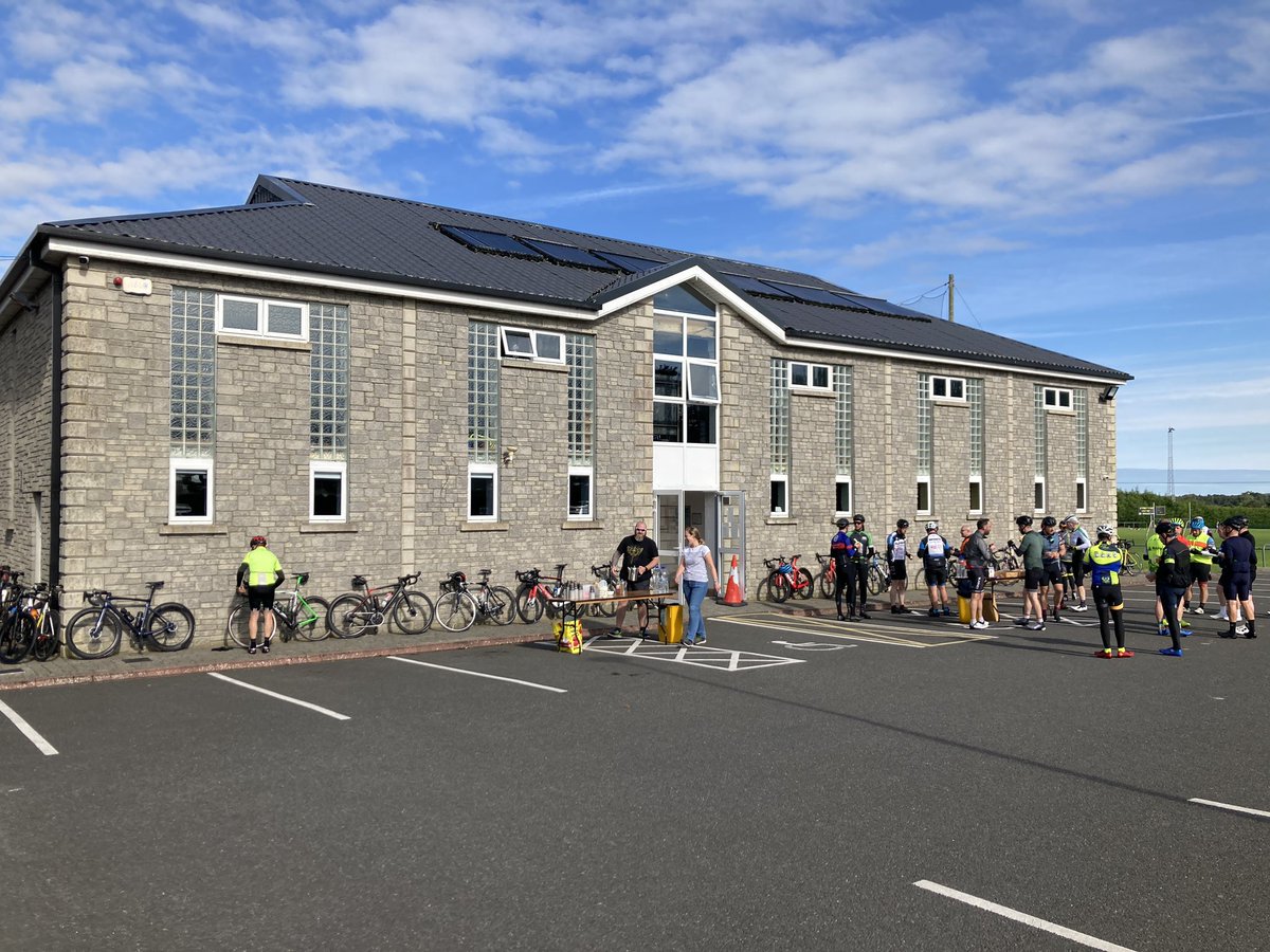 Many thanks to <a href="/JTBGAA/">Johnstownbridge GAA</a> for use of their amazing club house an facilities for our 100k rest stop on the Vélo Abú Sportive. With the large open space, toilets and kitchen we were able to ensure every cyclist was well looked after.