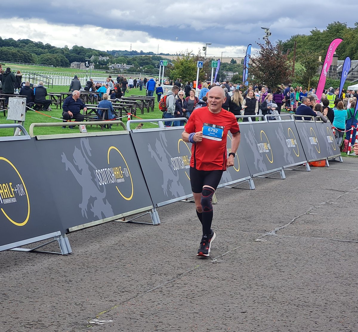 FranSnitjer's tweet photo. Well done to everyone who ran the @ScottishHalfMar today 👏👏 My biggest cheer goes to my 77 year old dad adding yet another half marathon medal to his already huge collection ⭐️⭐️
#NeverTooOldToRun https://t.co/cMt7UrmJHS