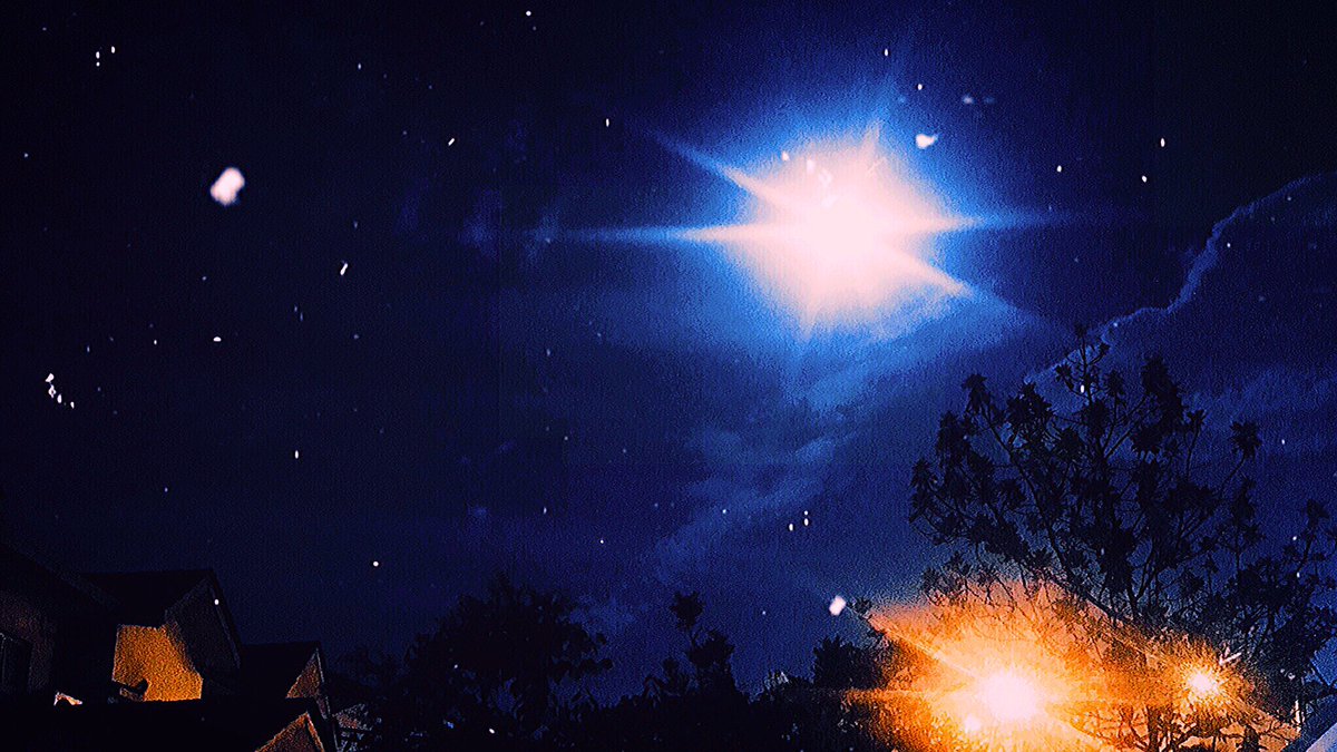 NightmareMidni7's tweet photo. Lunar moon festival photo that I edited https://t.co/2NMp4BbcZK