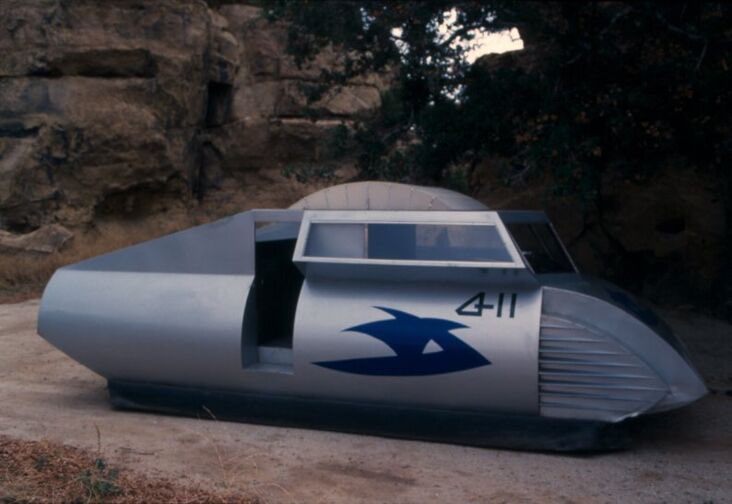 SparkingAction's tweet photo. @GaudzillaRX Until IMDb came along I never connected the lead actress with her part in the Sound of Music, her characters were always on the run. Their ride looked like it escaped from a Flash Gordon serial https://t.co/VuJZHRVxDg
