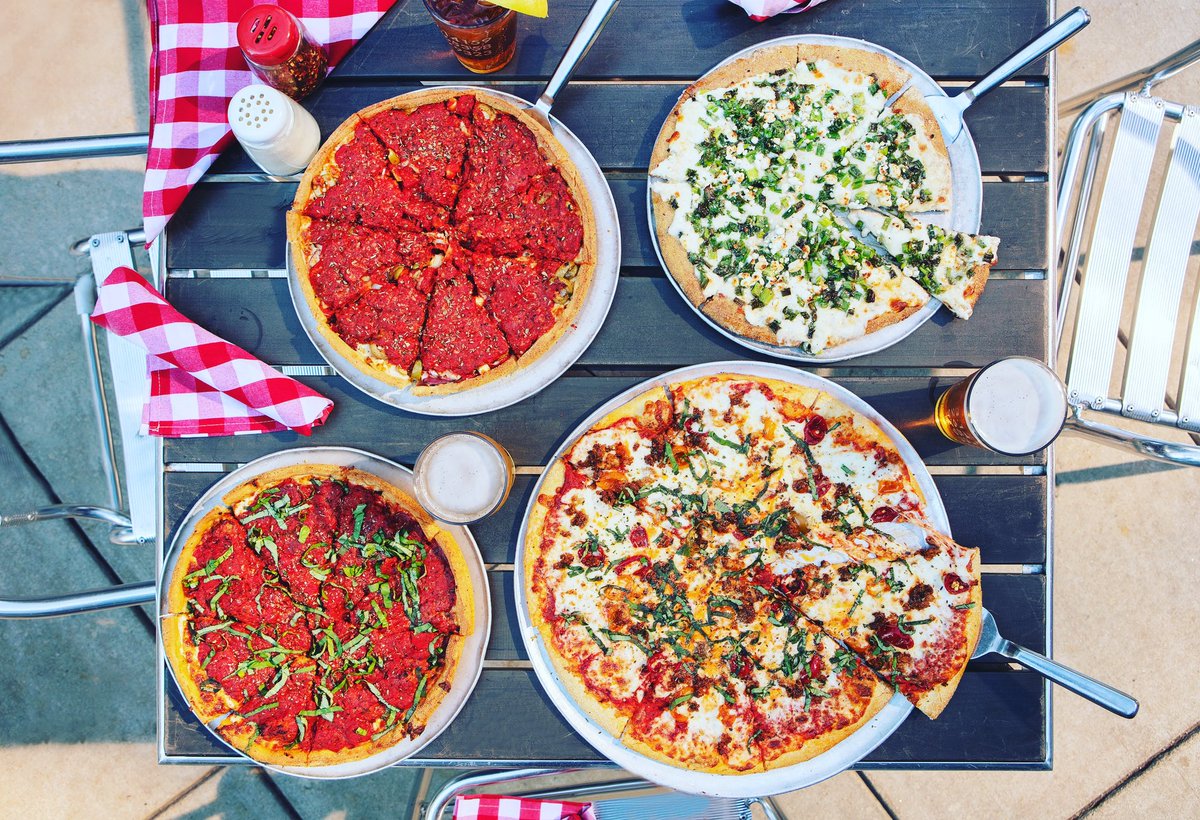 Pizza with pals = perfection.