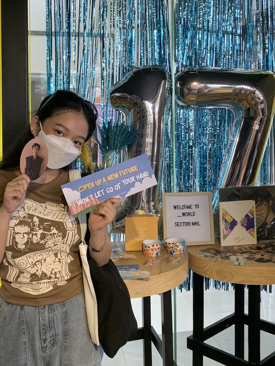 0297haulz's tweet photo. my first ever cup sleeve event and super saya💗💗 i also met my new ate/s hehe <3  to more cup sleeve events for me! #SectorMNL https://t.co/eAD1vByTK3