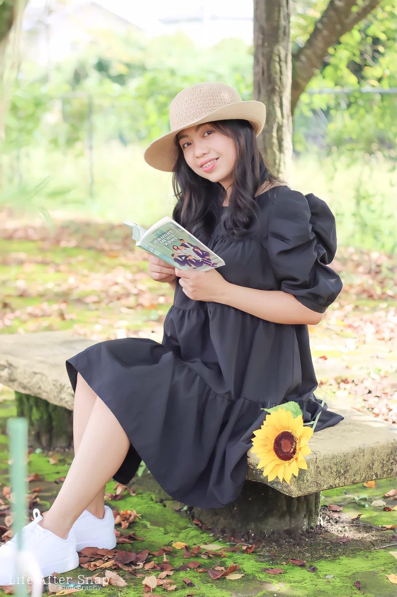 annamerlize's tweet photo. My heart! Ang ganda moooo ✨♥️🌻 @VentreCanard_Wp https://t.co/NIUJto3uJH
