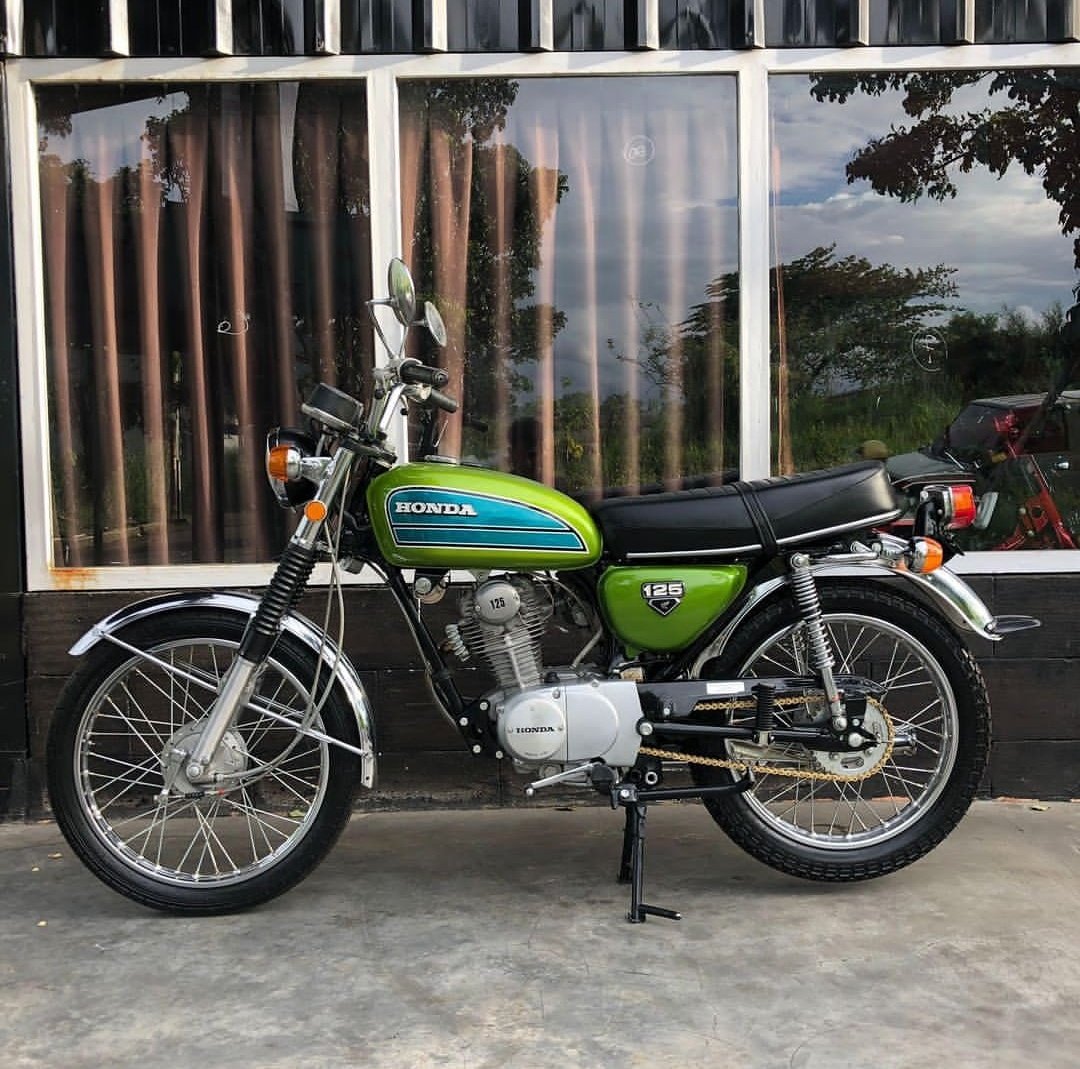 Honda CB kalo udah full restoresyen mbah.. 😎😎😎 👍👍👍

📸 : garage 13 bandung