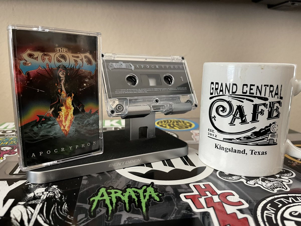 burn2akrisp's tweet photo. Keepin the vibe goin…
#TheSword
#Apocryphon https://t.co/zwHabTulls