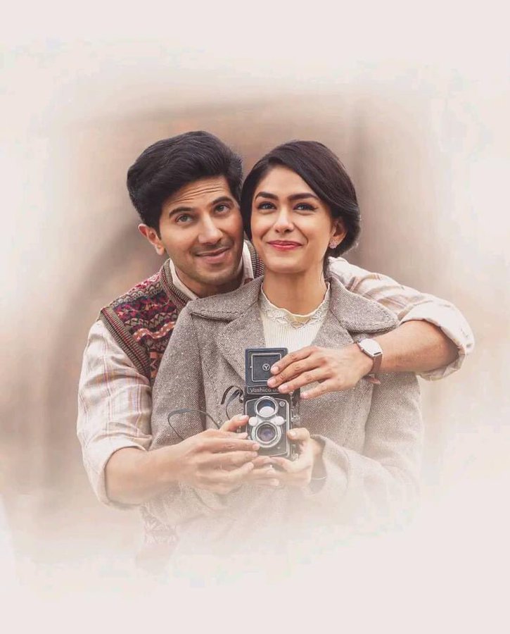 CancerLadki's tweet photo. Watching for the fourth time and still can't stop crying 😭

They deserve a better end ✨💫
#SitaRamam 

#SitaMahalakshmi #LieutenantRam #PrincessNoorJahan  #MrunalThakur #DulquerSalmaan #RashmikaMandanna https://t.co/zWLLs2zHWM
