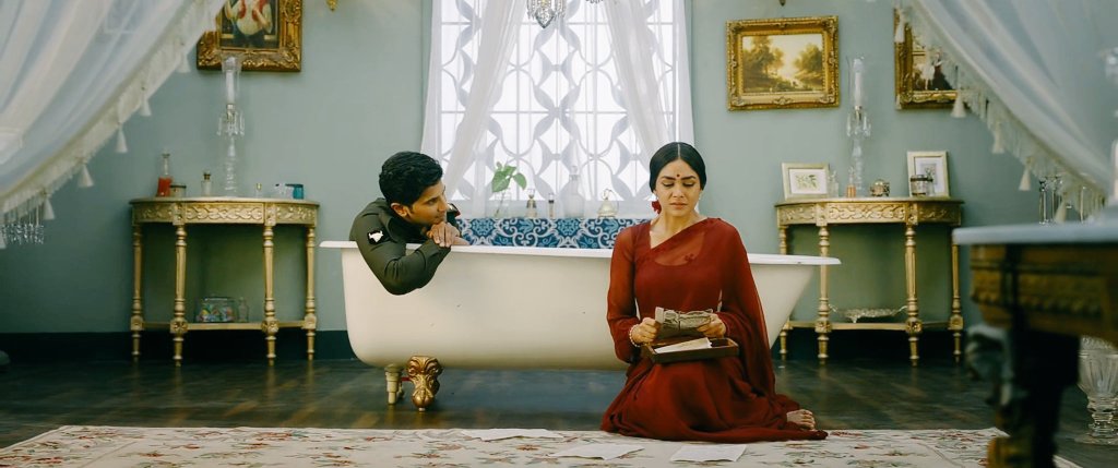 CancerLadki's tweet photo. Watching for the fourth time and still can't stop crying 😭

They deserve a better end ✨💫
#SitaRamam 

#SitaMahalakshmi #LieutenantRam #PrincessNoorJahan  #MrunalThakur #DulquerSalmaan #RashmikaMandanna https://t.co/zWLLs2zHWM