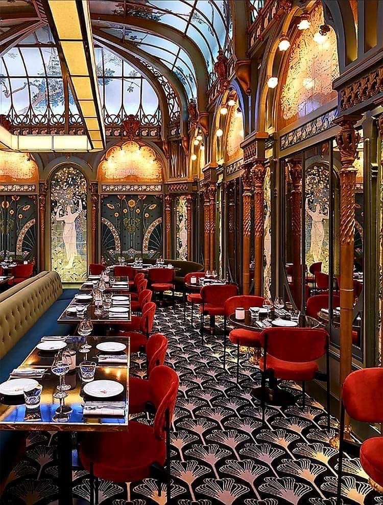 NeoTraditional Architecture Memes tweet media