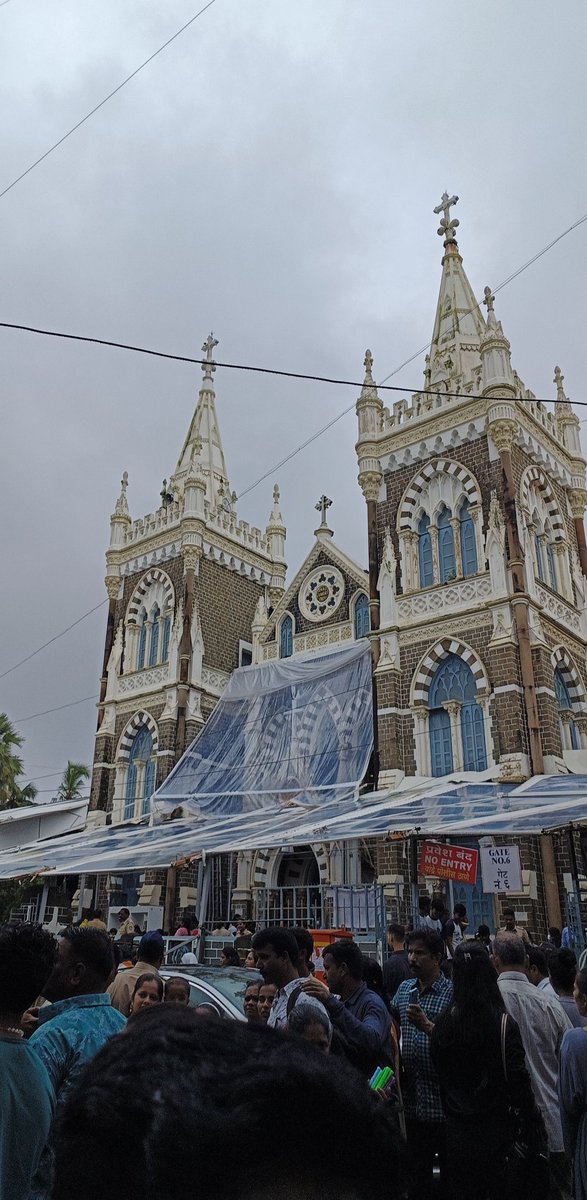 TejasG1905's tweet photo. Blessed ❤️😇
#MountMary #Bandrafair #HappyFeast #Bandra #Mumbaifest #FeastDay
@bandrabuzz @MumbaiCommunit2
@VOTERS_POWER https://t.co/zqASBQn3U6