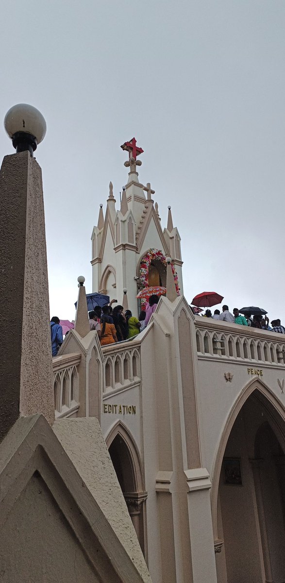 TejasG1905's tweet photo. Blessed ❤️😇
#MountMary #Bandrafair #HappyFeast #Bandra #Mumbaifest #FeastDay
@bandrabuzz @MumbaiCommunit2
@VOTERS_POWER https://t.co/zqASBQn3U6