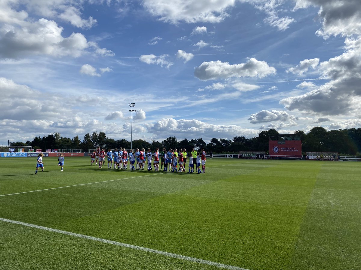 emmatraynor94's tweet photo. Sunday spent supporting @briwesty7 and @SAFCWomen https://t.co/xf665Dtw5K