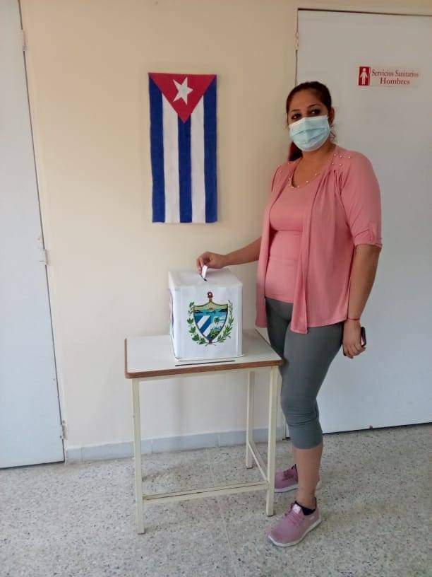 Diversas son las muestras de apoyo al referendo del código de la familia,desde la colaboración médica internacional todos dicen #YoVotoSi por la unión de la familia. 
#CubaPorLaPaz #CodigoSi