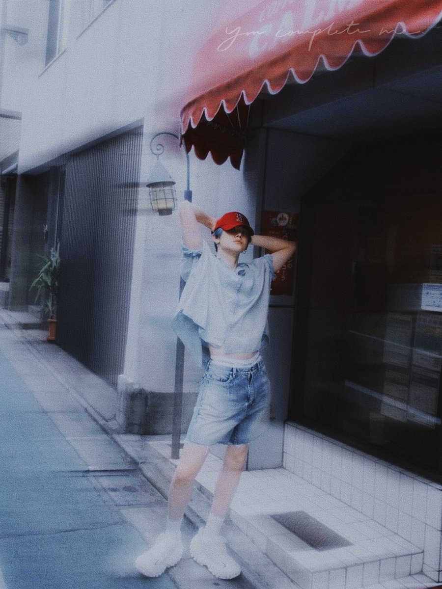 TXT_EDIT's tweet photo. Blurrr ver+ https://t.co/IXleB9qAp5