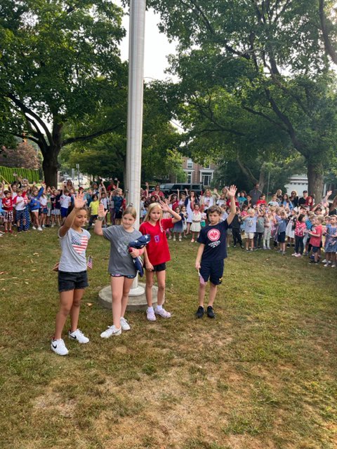 We had a fabulous time celebrating Constitution Day as a school on Friday! Ask your Quarton Bear what their favorite part was. 🇺🇸❤️🤍💙