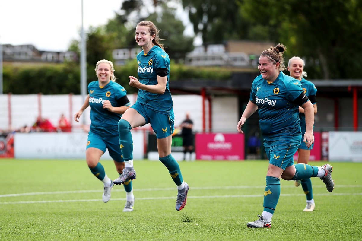 Wolves Women FC tweet media
