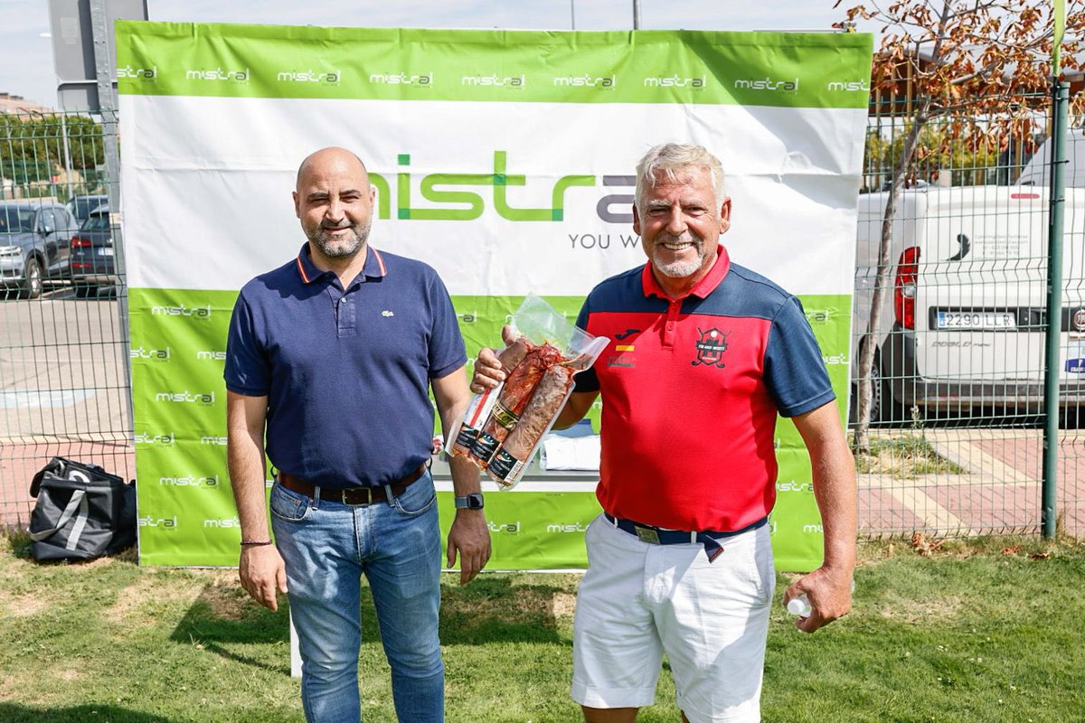 jorge_garciad's tweet photo. Finaliza el torneo #Remedios22 de Golf, con un campeón por golpes con 70 años y un subcampeón por handicap con 9 años.
#ColmenarViejo https://t.co/6xQ84dNTHc