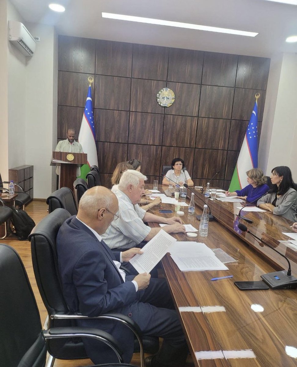 نبارك للفنان ناصر سهيم، نائب المدير التنفيذي أوركسترا قطر، نجاحه في "السيمنار" التحضيري، لرسالة الدكتورة التي يستعد لمناقشتها مطلع الشهر المقبل، تناقش الأطروحة "ثقافة قطر الموسيقية و صلتها بأوزبكستان تاريخ و خلفية"، كل التوفيق و النجاح.
<a href="/NasserSahim/">د. ناصر سهيم</a>