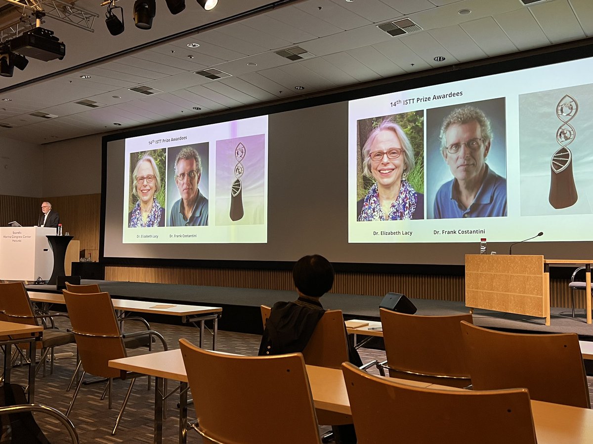 LluisMontoliu's tweet image. President of @ISTT_TG Ernst-Martin Füchtbauer presents the ISTT Prize to Elizabeth Lacy &amp;amp; Frank Constantini, two of the giant pioneers in #transgenesis technologies. The Prize’s diplomas and sculpture are delivered in the US by former ISTT President Wojtek Auerbach. Online talks.