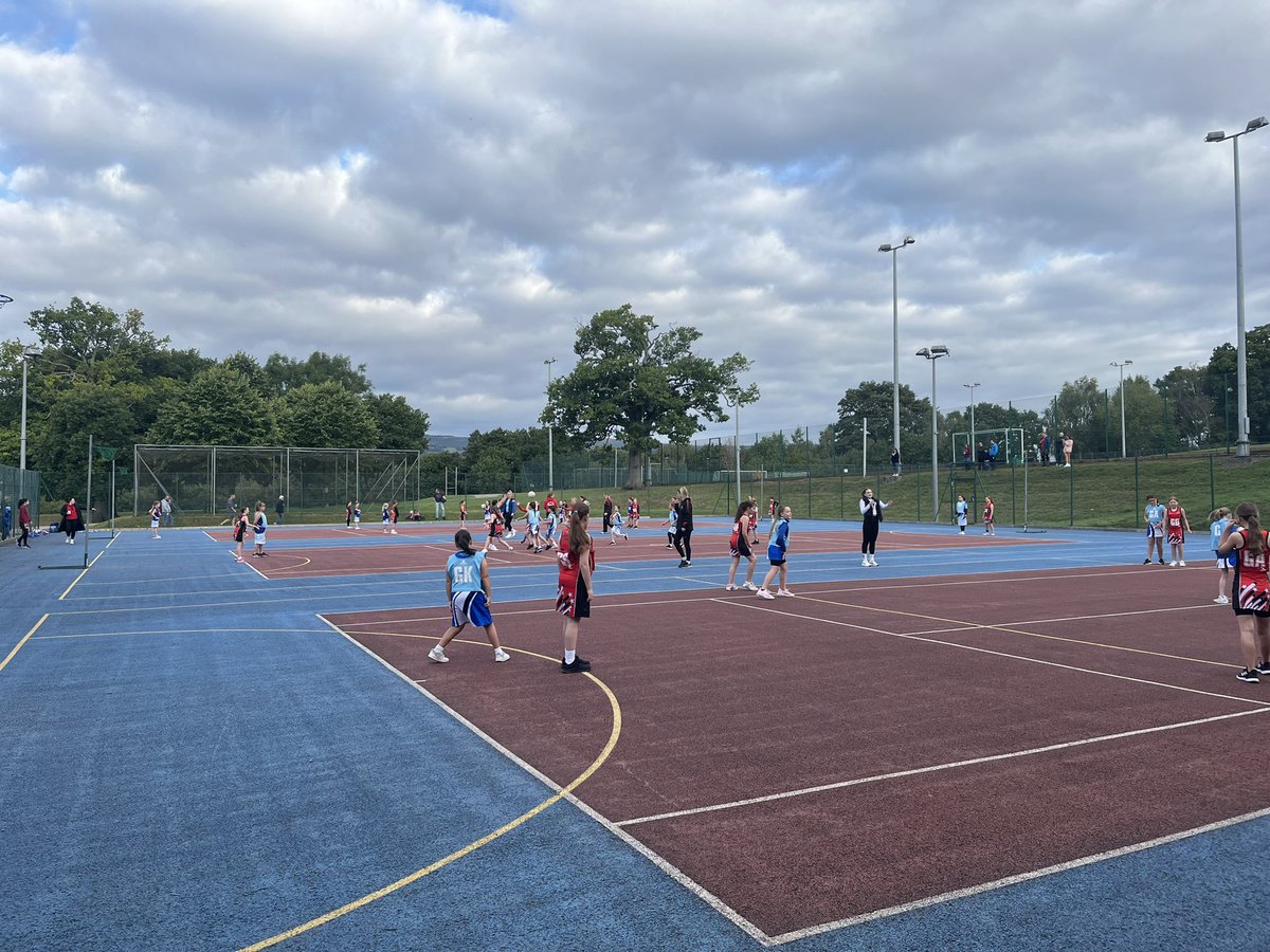 A fab 1st weekend of games, a huge thanks to <a href="/Tillery_Dragons/">TilleryDragons🏀</a> &amp; Newport West for joining us! Lovely to see so many girls playing 👏🏻 Great job from all our volunteers! #teamwork