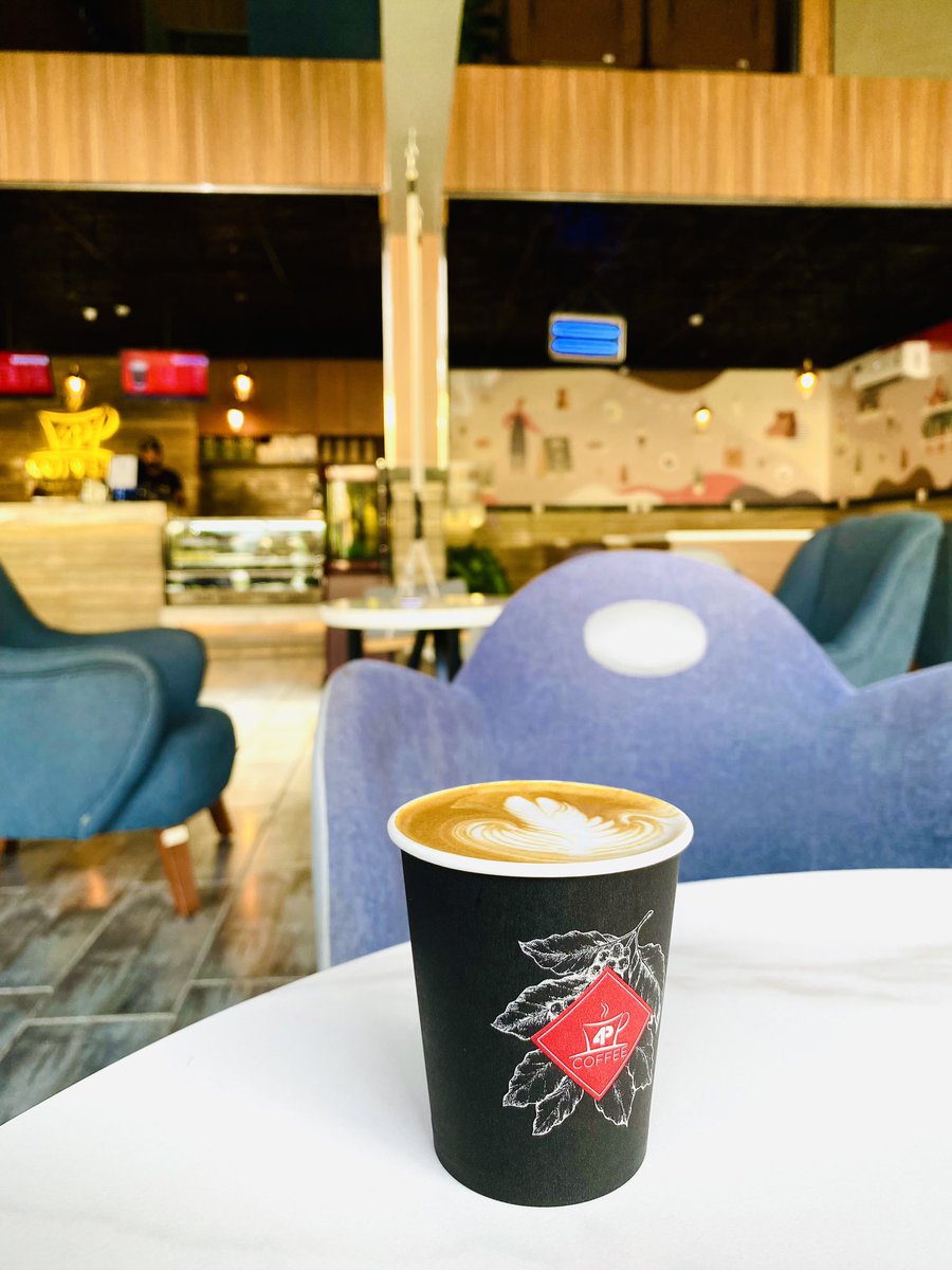i2AS9's tweet photo. 4PCOFFEE | مقهى الشركاء الأربعة 

📍النسيم الغربي 

مكان كبير ماشاء الله يخدم الجميع مكون من دورين وشاشات لعرض المباريات وجلسات خارجية للمدخنين ، الدور الثاني فيه جلسات مغلقة بخصوصية تامة 🚪 

المنيو متنوع 😍
جربت فلات وايت وكان جيّد.
موقعهم ⬇️

https://t.co/LoTt2330cH https://t.co/23FNIz6Lim