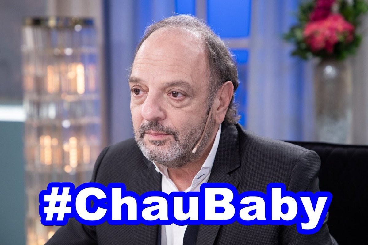 alecks101215's tweet photo. Inmirable el programa de ayer de #MirthaLegrand
#ApagonAMirtha
#Mesaza
Lo de Baby una vergüenza
#ChauBaby @angeletchecopar https://t.co/p8KP1cXUvP