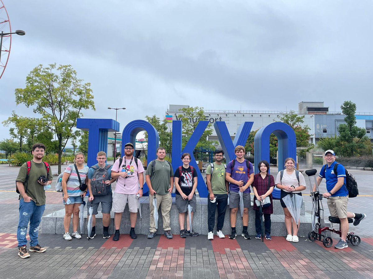 GALC_Hawkeye's tweet photo. Tokyo exploration! #GALCHawkeye https://t.co/L6RqLReTuo