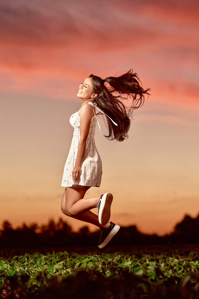 andreitav92's tweet photo. Muy buenos días!!!☀️☕️.

~ Si eres feliz, come, ríe, baila, salta,canta, sube fotos, haz lo que quieras. La gente infeliz siempre va a criticar~.
#FelizDomingo https://t.co/uz2E8TLx4K