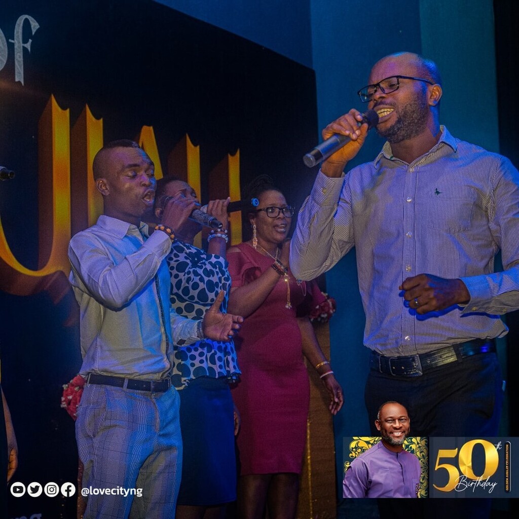 ltccathedral's tweet photo. #ProgrammeHighlights 

#ThanksGiving #SpecialThanksgiving 

#ShoutOfHallelujah
#12HOUP
#12HoursOfUnlimitedPraise
#LTCONline 
#lovecityng
#Lovetransformationchurch 

#Big50 #PPEat50 #PastorPullahEbipre https://t.co/BdVx5AtirI https://t.co/akem5p0pGX