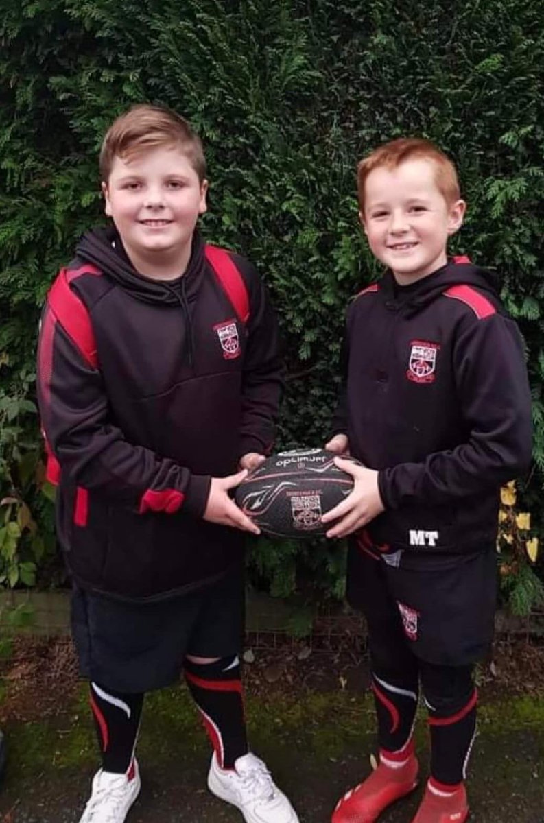 AbercynonRFC's tweet photo. Congratulations to Max Turner and Oscar Riddiford for both being named in @CVSRU U11s. Great achievement boys everyone at the club is very proud of you both #Ymlaen https://t.co/6oO8jg7tcF