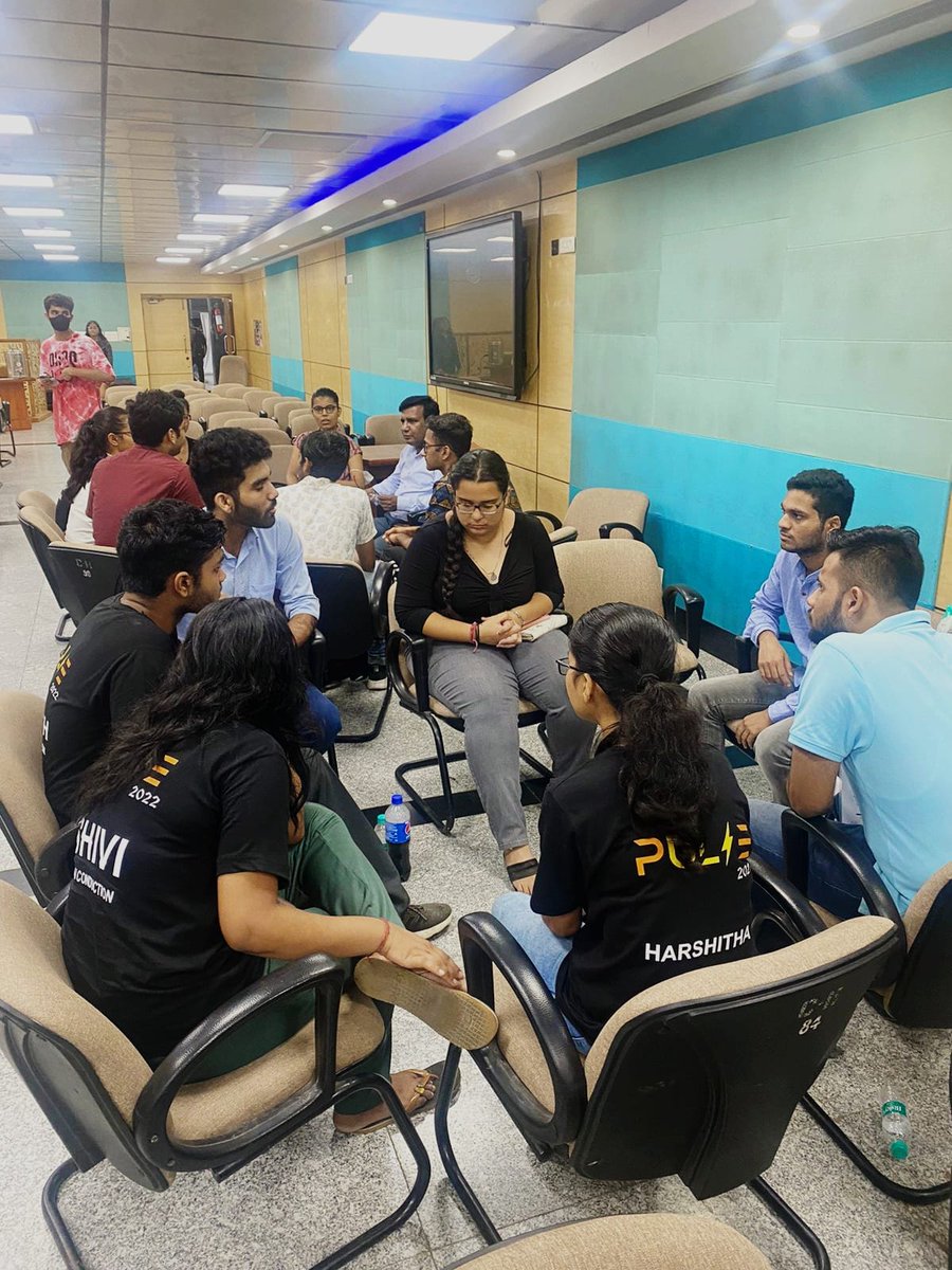 Think India 🇮🇳 tweet media