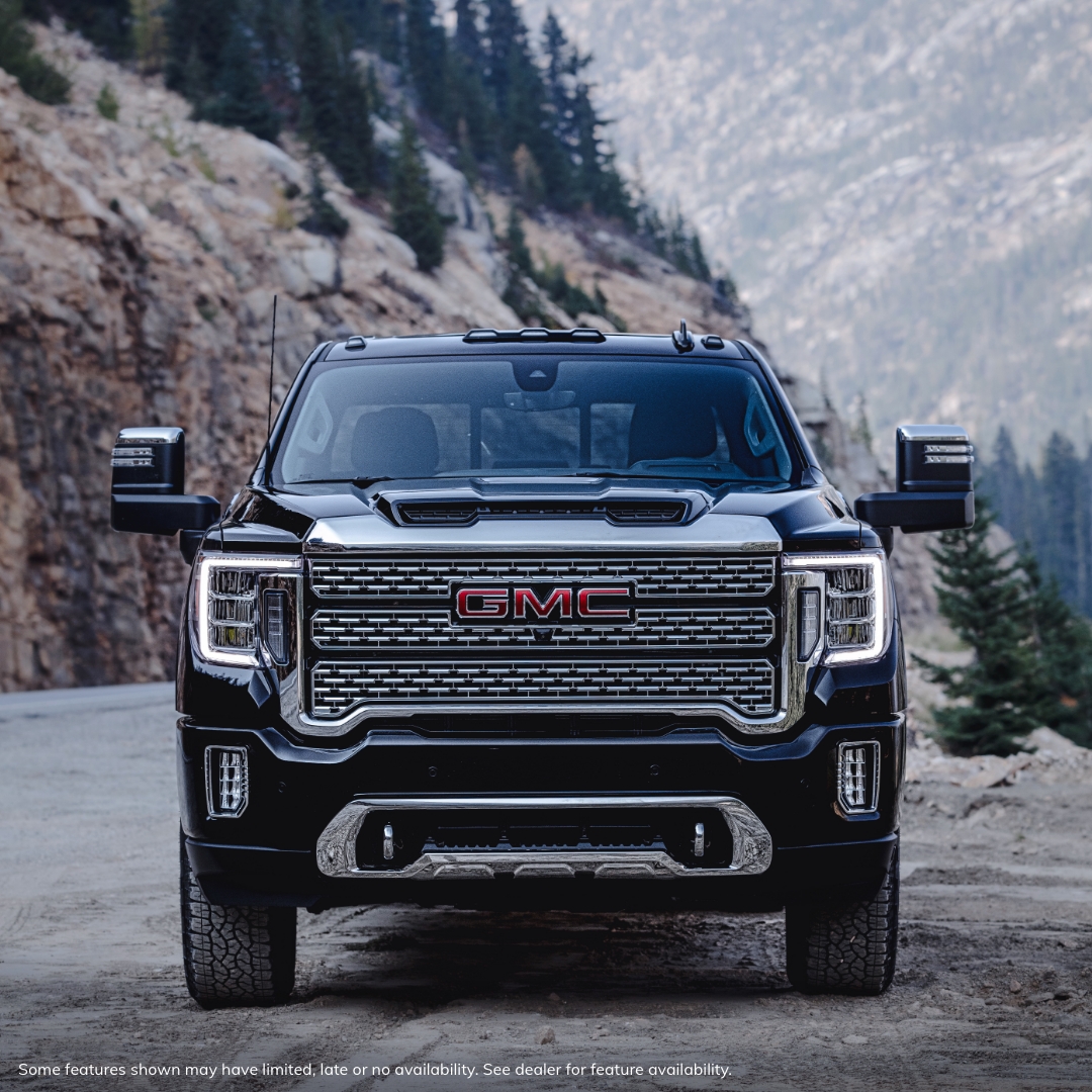 GMC's tweet photo. Power.  #GMCSierraHD #Denali https://t.co/akcuPbEsPq