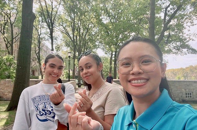 ASEZ_EastCoast's tweet photo. It’s so good to be back on campus. Thank you all who stopped by our table during the @lehmancuny club fair. We look forward to an active semester. #lehman #asez #reducecrimetogether #thefuturestartshere #bronx #nyc #cuny #volunteers #clubfair https://t.co/WPpFMAplmH