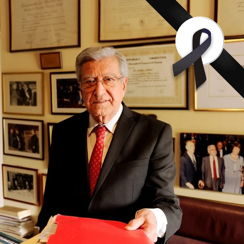 Nunca se esta preparado para anunciar una noticia tan triste. Hoy, domingo 18 de septiembre de 2022, el fundador y representante legal de Consumidores Libres, el Dr. Héctor Teodoro Polino, ha fallecido a los 89 años.

hectorpolino.com/?p=12272