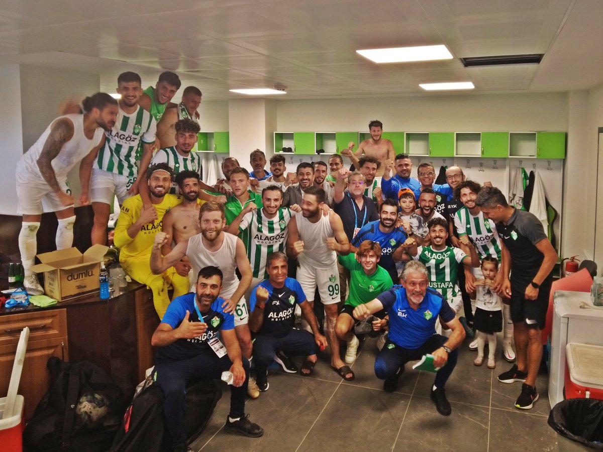 Galibiyet hatırası 💪😎
#BirlikteBaşaracağız
#BirlikteYükseleceğiz
#GüneşIğdırdanDoğar
#IğdırFK #AlagözHoldingIğdırFK
#Iğdırspor #Iğdır