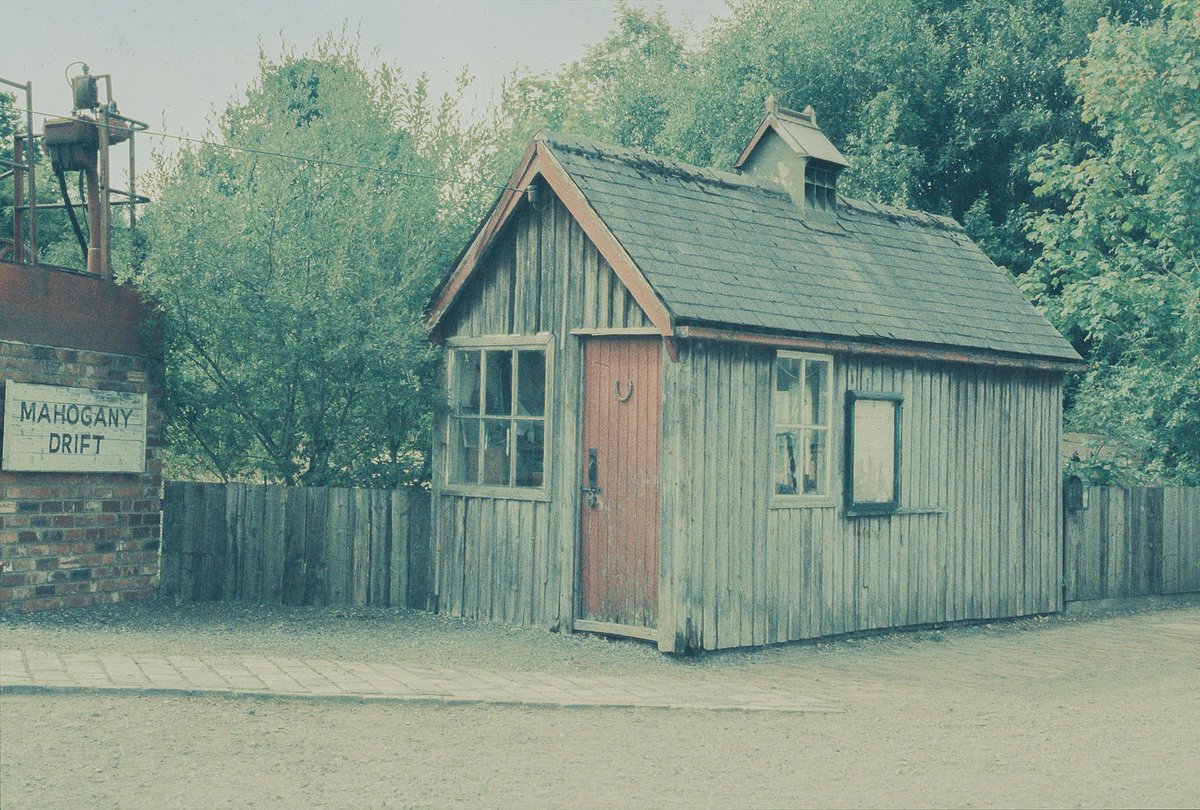 BAnthony_Photo's tweet photo. Not everyone's bag but I gave #retrochrome a go. It's an expired slide film that's been kept frozen. I really enjoy how it looks and took a roll around @Beamish_Museum #filmsnotdead #35mm #filmphotography #nikonfm2 https://t.co/4sI8tm8XxX