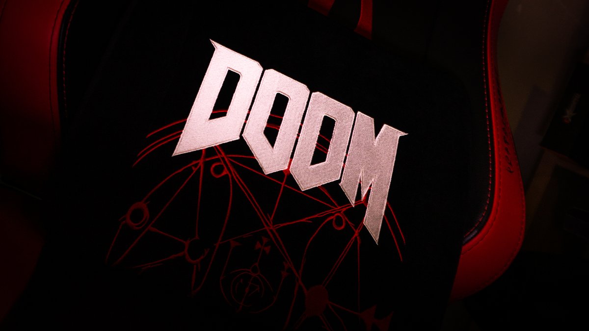 True #DOOM Slayers need a special lumbar support: With our DOOM Edition Memory Foam Pillow Set this will no longer be a problem! ➡️ fal.cn/3rYMW