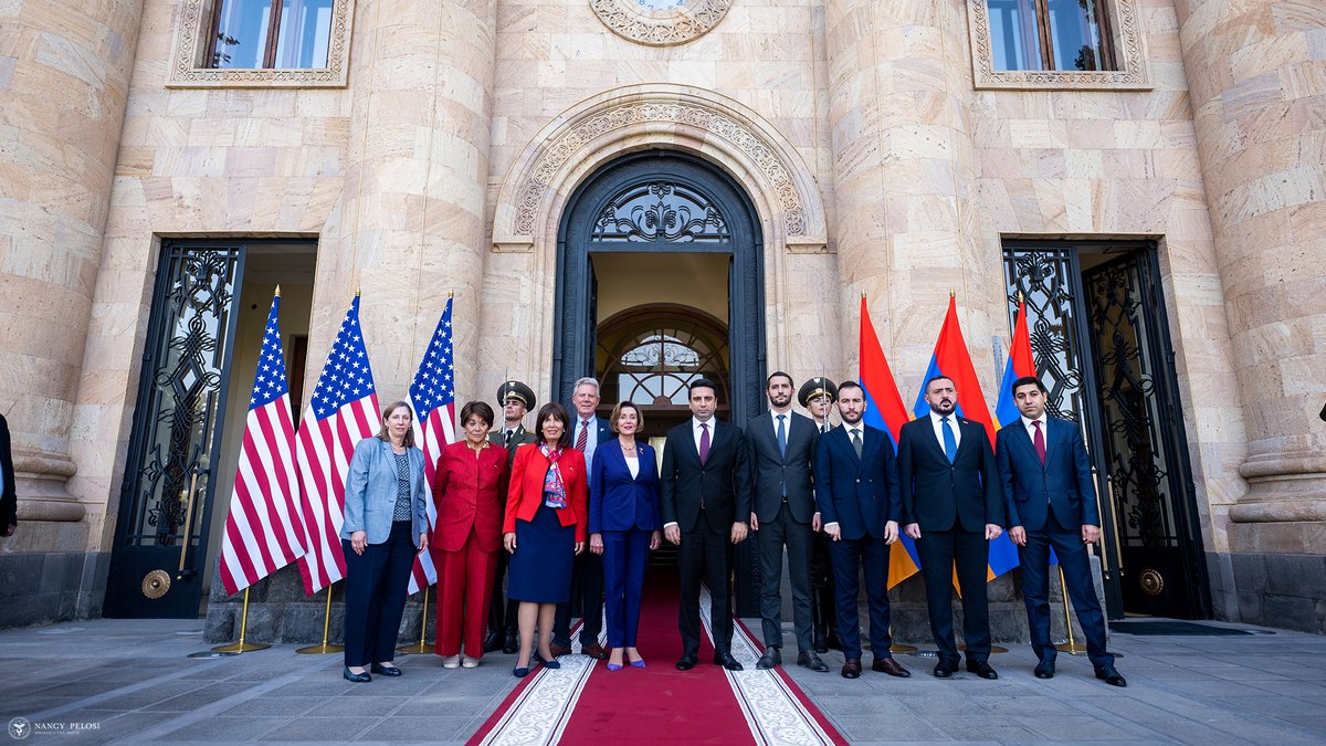 SpeakerPelosi's tweet photo. This afternoon, our delegation met with Speaker @AlenSimonyan to reiterate Congress's commitment to strengthening the U.S.-Armenian relationship and convey America's support for Armenia following Azerbaijan’s assault on its territory. https://t.co/rJrJVnZfc8