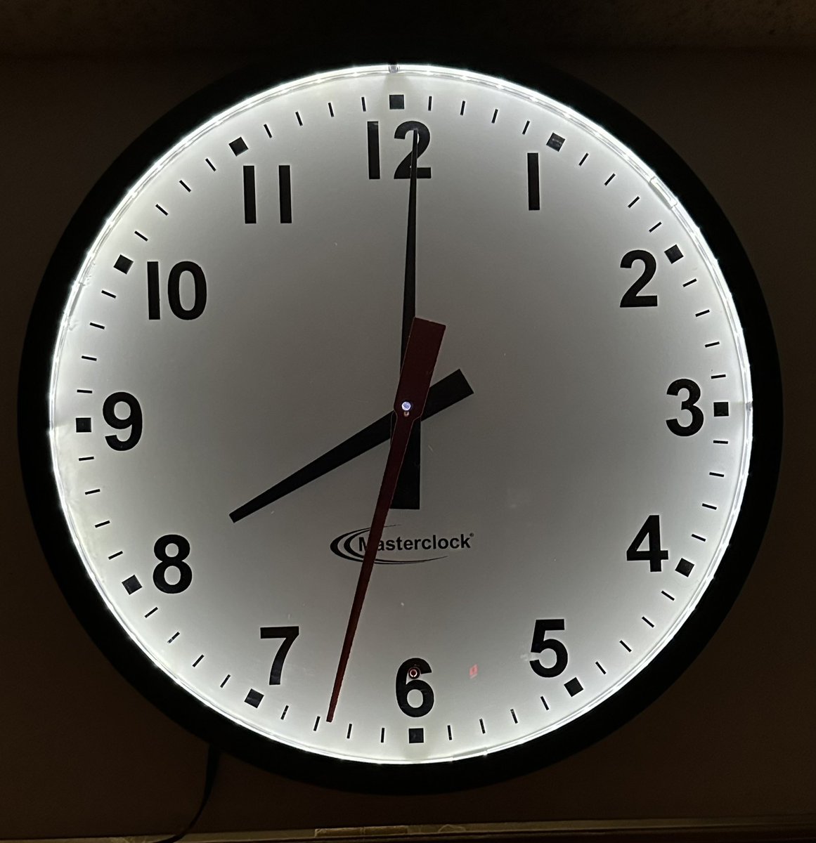 stevewarner's tweet photo. Finally installed my analog @masterclock display. Nothing like an old school clock synced exactly to a rubidium based NTP server. #timenuts. https://t.co/qjKgWdAqjY