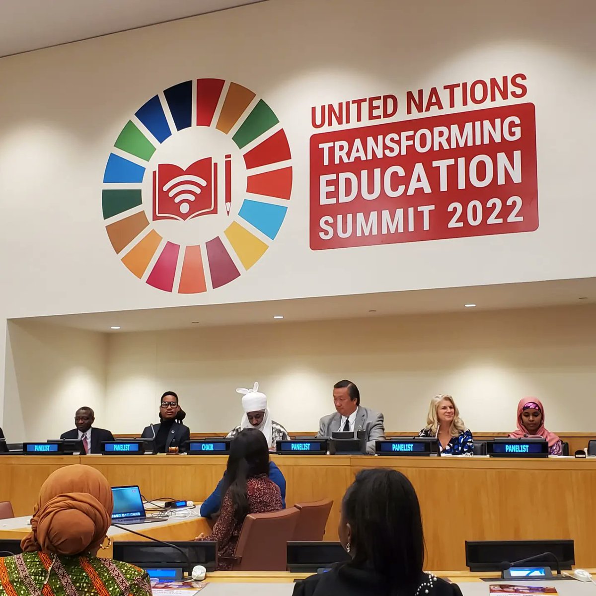 BeverlyIsa's tweet photo. A big thank you to His Royal Highness Muhammadu Sanusi II, former Emir of Kano for speaking today at the United Nations and promoting SDG 4 (Quality Education) and SDG 5 (Gender Equality) through his SDG initiative 🌏🇳🇬🇺🇲 #globalgoals2030 https://t.co/KzOPejqoRQ