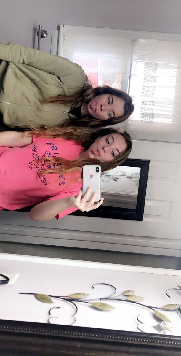 abbyeenright's tweet photo. @Aleennnaa HAPPY 22nd BIRTHDAY!!! I love you sooooo much, you’re the best mama and my best friend 💕💕🥹 have the greatest day  🫶❤️ https://t.co/iR9x51E4bN