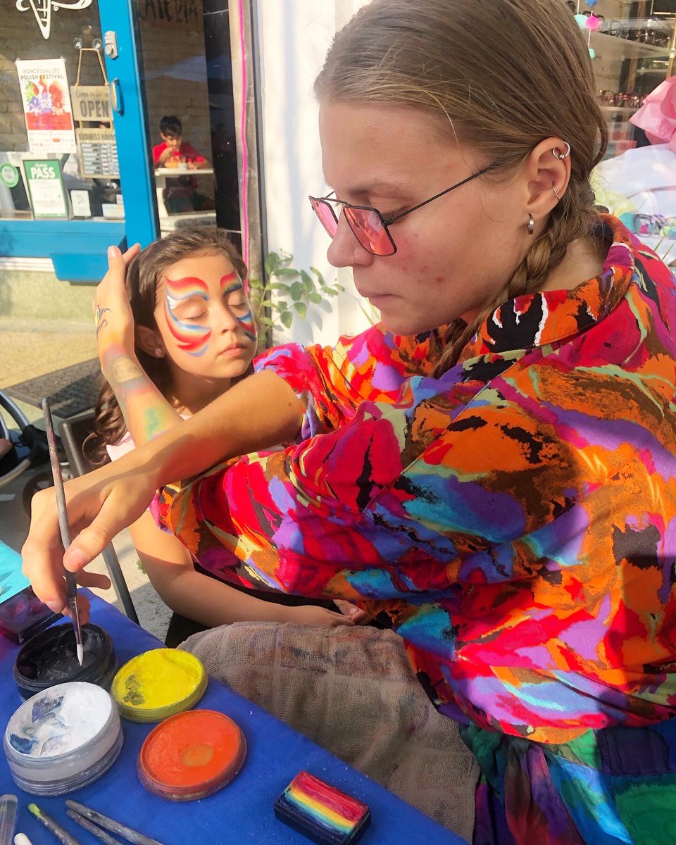 philaoptical's tweet photo. Thank you to everyone who joined us on day one of our Artfully Crafted crafts at @PolishFestival let’s do it again today!! https://t.co/ju3DTppvh1