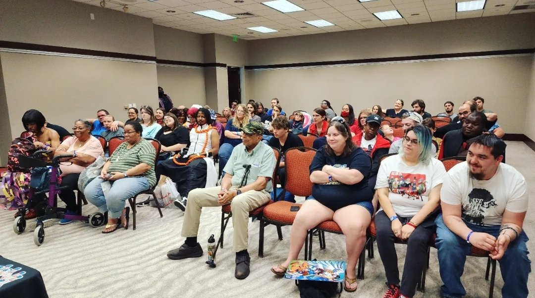 Thank you to <a href="/IncredibleCons/">✨Incredible Con✨</a> for allowing us to host their Q&amp;A Panels with voice actors @JoshuaSeth and <a href="/Adetokumboh/">Adetokumboh M'Cormack 🇸🇱 🇺🇸</a> M'Cormack! 🤩✨️ It was amazing to hear their stories , interact with attendees, &amp; we're happy to announce we'll be returning to host again next year! 🥳🦄