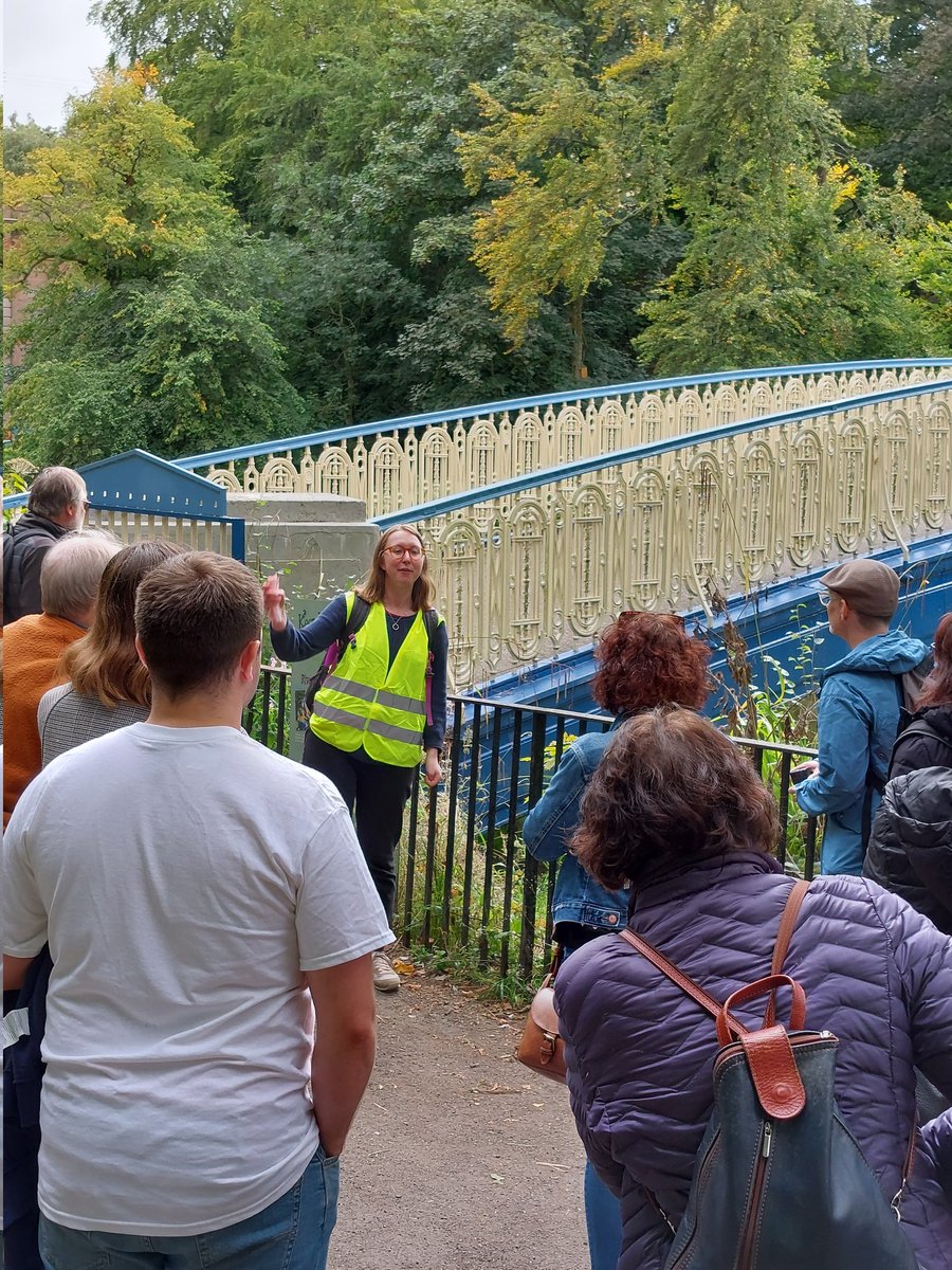 S82Consulting's tweet photo. Great afternoon talking about the Kelvin Bridges. Lovely group with lots of interesting questions. #GDODF2022 @ICEScotland @Glasgowdodf #thisiscivilengineering https://t.co/4VVcUtChxC