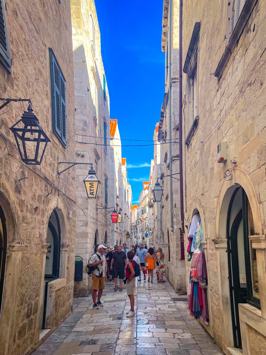 Sun, sea and specialised metabolites  🧫 🧪 

It’s the end of an amazing week in Dubrovnik for #SSAMM2022