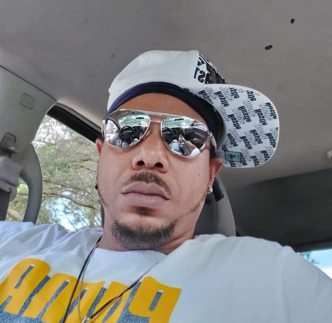 JsibPTH's tweet image. #PthRogllc #JSib  Jay Hollis #RememberMeYesterday #primetymefilmz #MyOwnLane #Roc585 #Apk407
reverbnation.com/PrimeTymeHustl…
.
Primetyme Rogllc Hustlaz 
Primetymehustlaz Richoverglory Affiliated 
.
Shawn Weigh : album.link/TheProduct4
@worldstar @applemusic