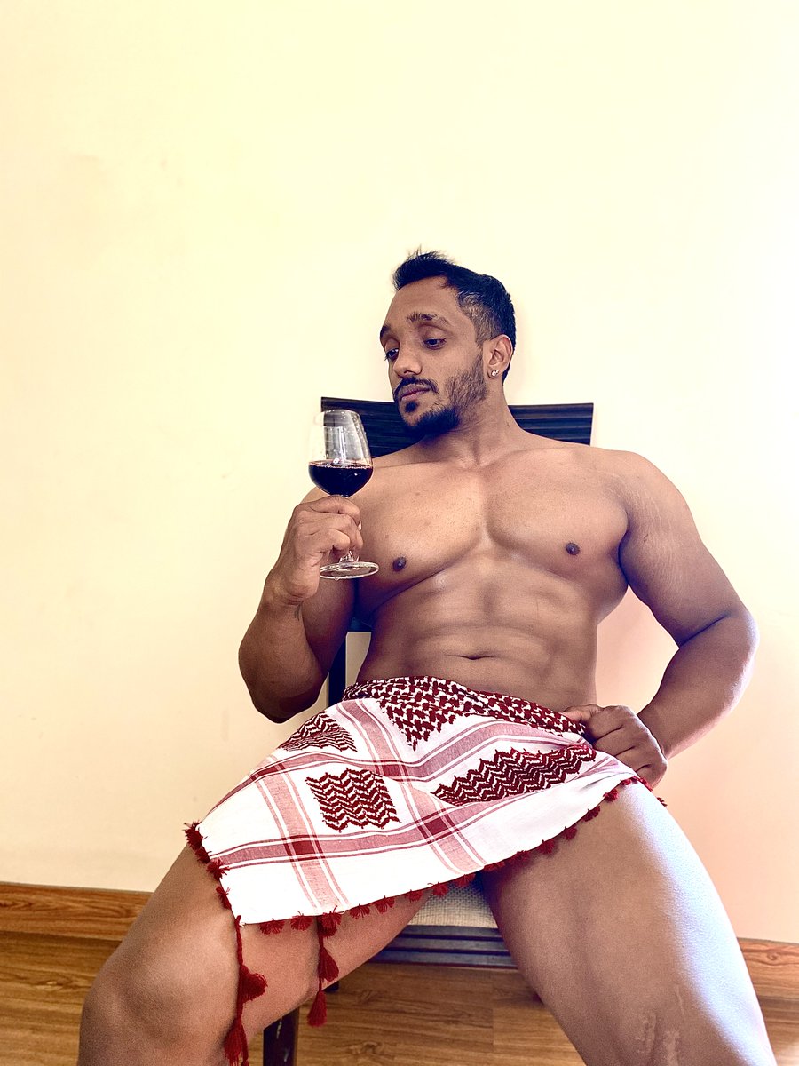 indianmenonline's tweet photo. #indianmenonline #exclusive #photography #lifestyle #fashion #fitness #visualart #indianmalemodel #physique #fineartphotography #fitnessmodel https://t.co/lSelkABkEM