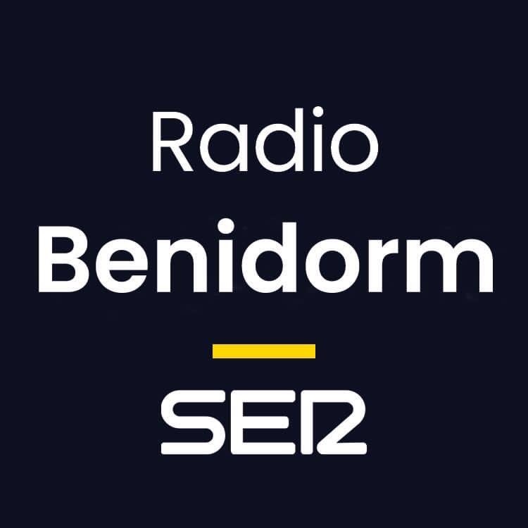 Aliciamorganss's tweet photo. Mañana de @RadioBenidorm, en el programa “hoy por hoy” con Laura Núñez y Asociación de Amas de casa #Bebidorm analizaremos las últimas noticias sobre el #FuneralDeLaReinaIsabelI y algunas anécdotas sobre su personalidad, y cómo fue un #IconoDeModa ( 103’8 FM) https://t.co/GslEVVv34z